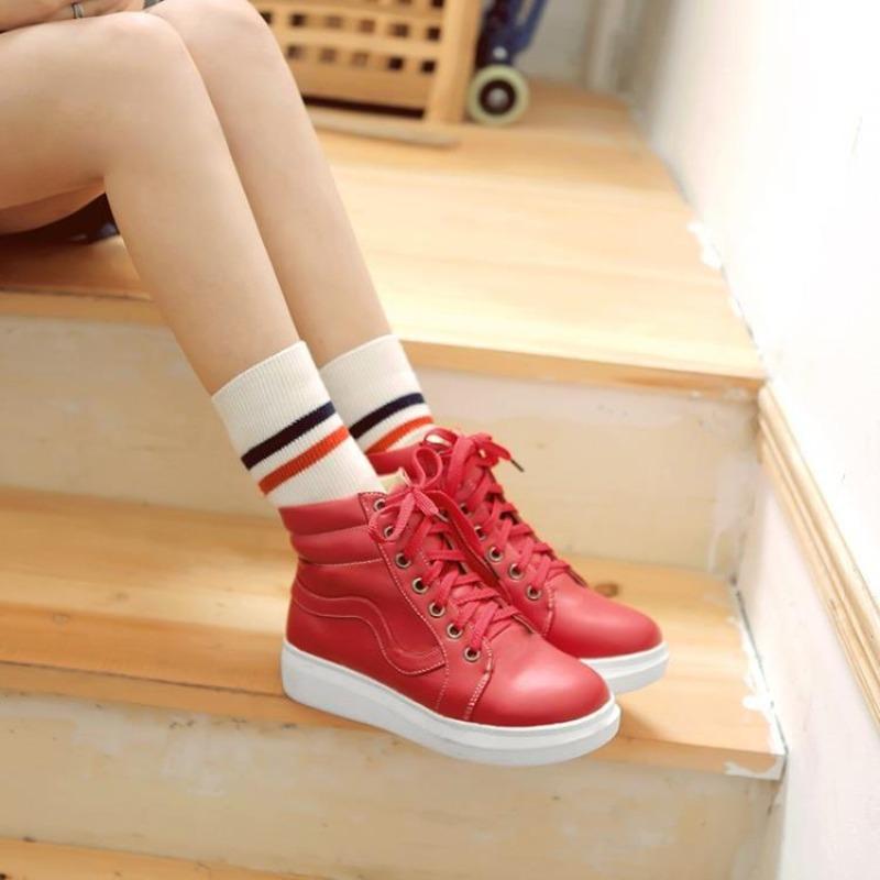 2024 Elegant Women's Boots Ankle New Fashionable High Quality Winter Casual Boot Flat Bottom Flat Heels Plush Strap Women Shoes