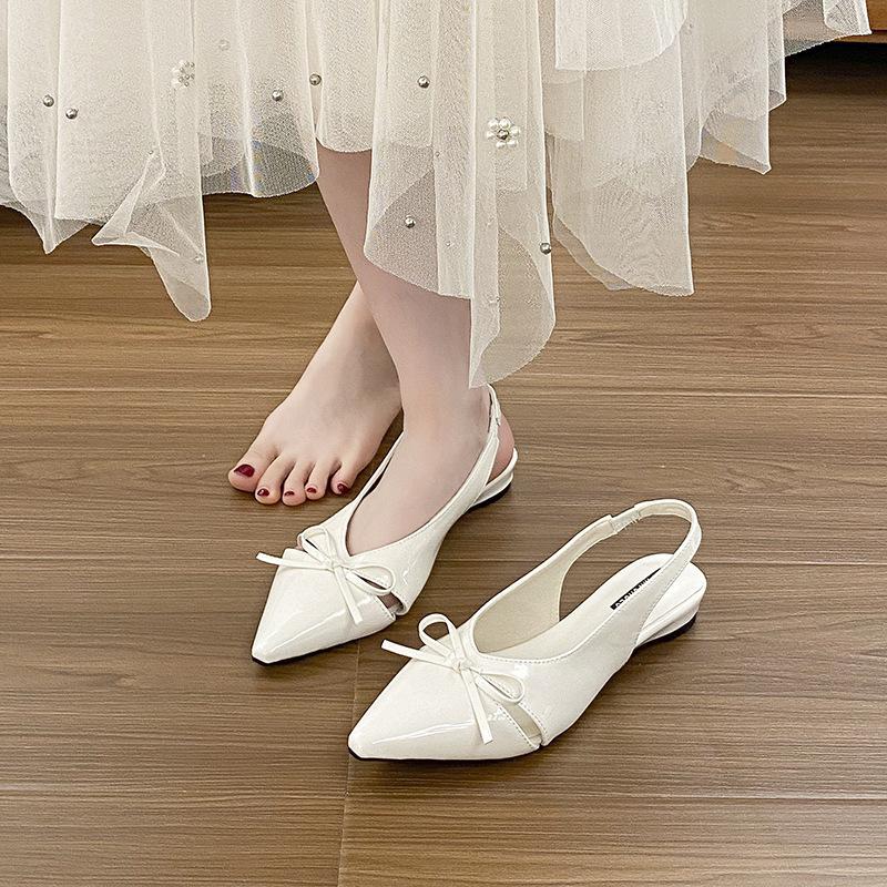 French thick heel nude bow bag head sandals fairy shoes 2025 new spring and summer with skirt pointed single shoes