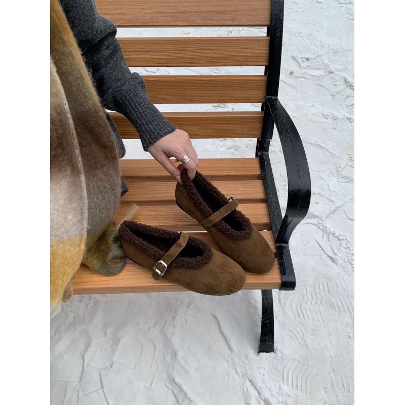 2025 Autumn and Winter Catwalk Model Flat Lamb Wool Mary Jane Ballet Shoes Sweet Cool Fairy Wind Fluff Shoes Female Warm