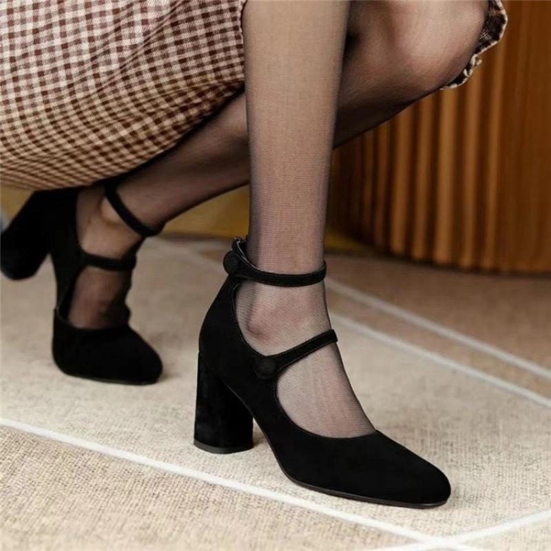 

Suede small single shoes 2025 spring and autumn new middle heel French retro thick heel high heels black matte leather women 40
