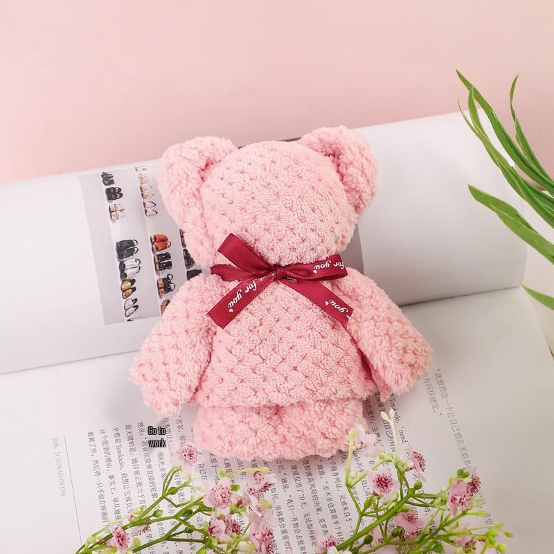 Little Bear Towel – Ideal Souvenir for Kindergarten Events, Birthdays, Celebrations, and Openings.