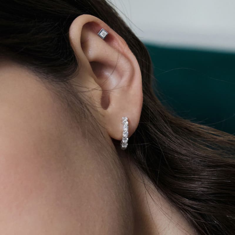TOU NP025 Illuminated Earrings