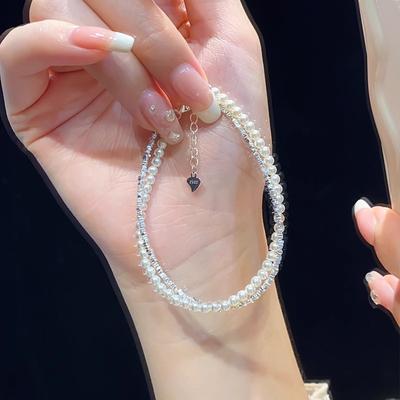 A Few Taels of Pearl Bracelets Have A Sense of Design, Exquisite Hand Jewelry, Niche Design, Girlfriends Beaded and Versatile.