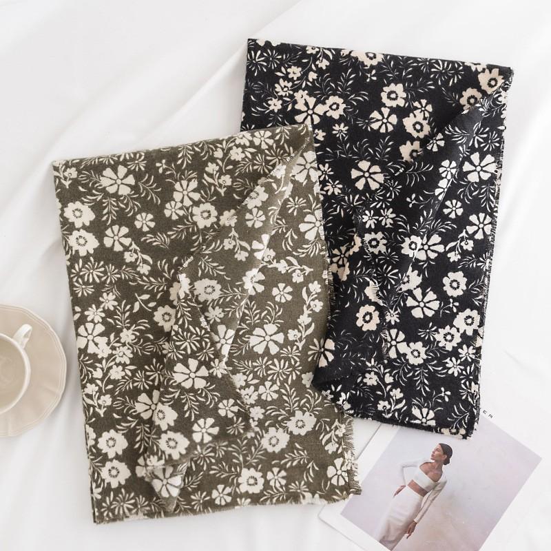 Autumn and winter printed imitation cashmere scarf elegant printed cashmere feel scarf people warm and cold scarf shawl