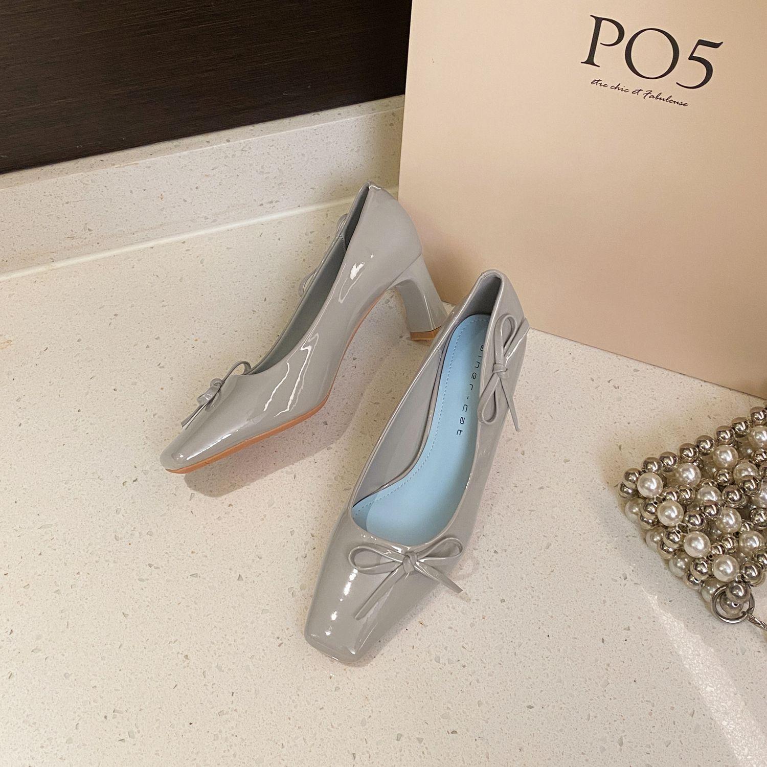 

6412 high heels women s thick heel 2025 new French square head bow temperament patent leather light mouth single shoes 39