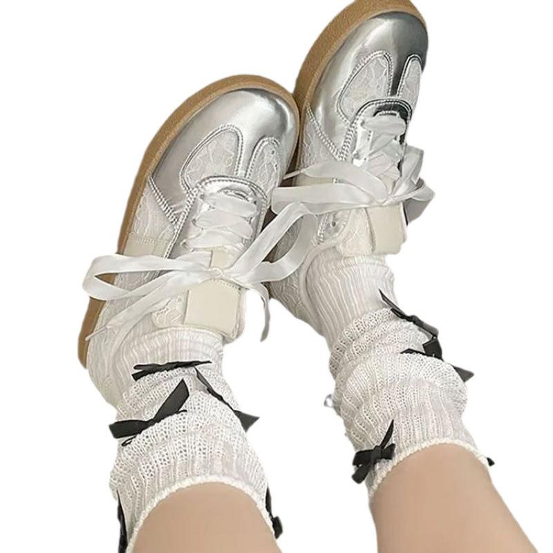 2025 Summer New Trend Versatile Silver Lace Breathable Low-top Board Shoes Casual Little White Shoes German Training Shoes Women