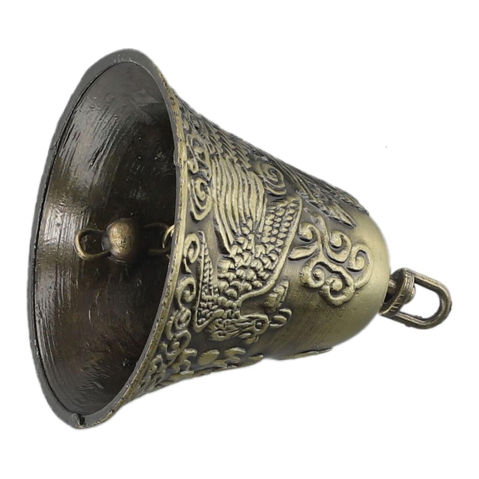 

1 шт. Сплав цинка Антикварный стиль Пасущаяся лошадь Корова Изысканный дом Овца Собака Животное Латунные колокольчики 6*6 см Декор для сада Колокольчики ветра