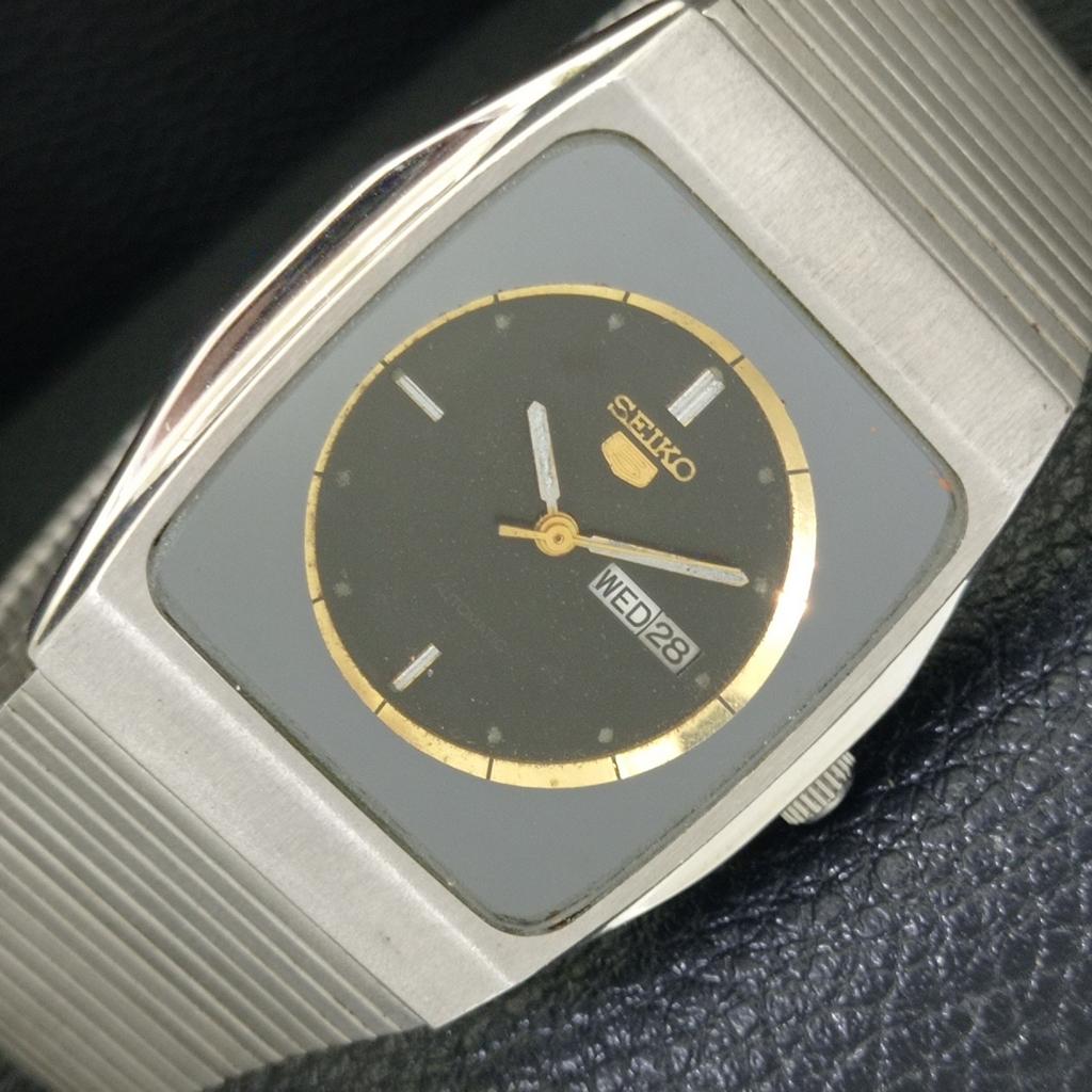 

JAPAN VINTAGE SEIKO 5 AUTOMATIC 2906A BOY ORIGINAL DIAL WATCH a704305-1 R213i-a704305