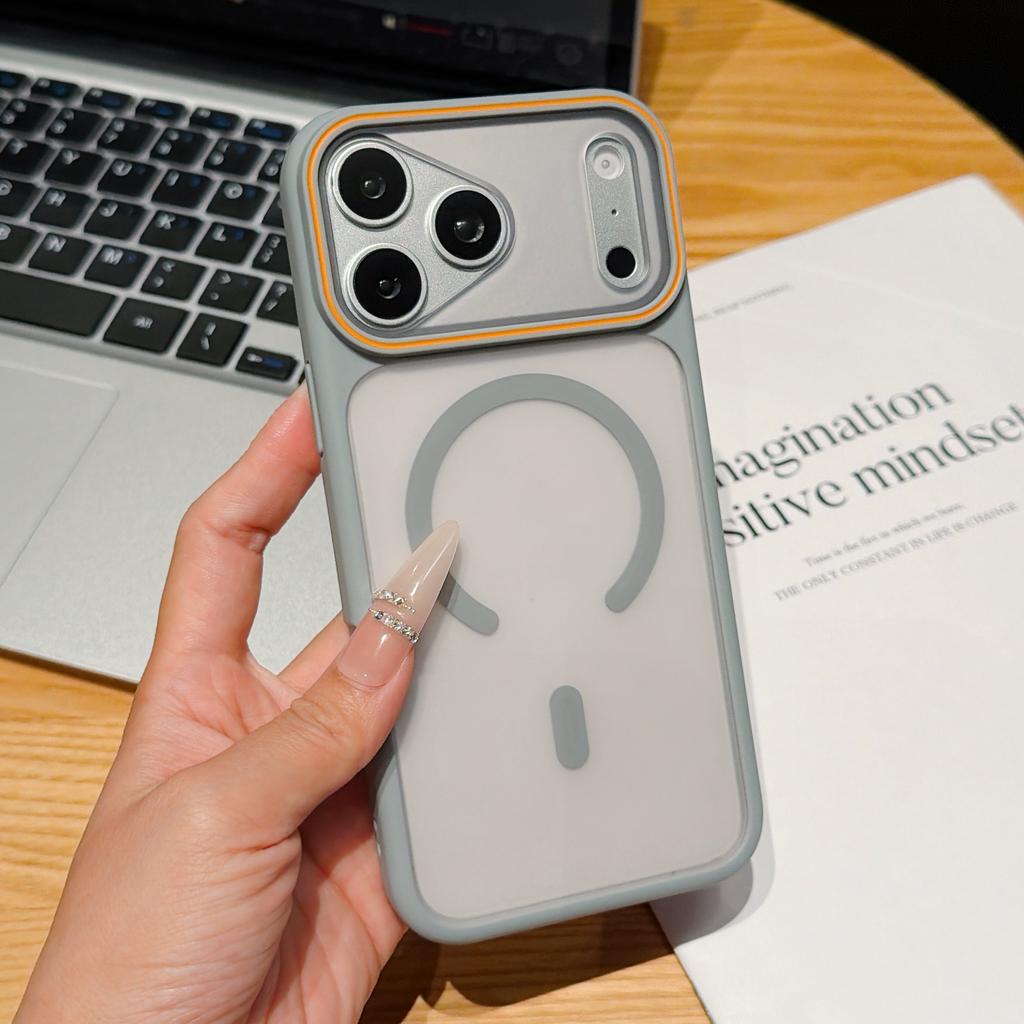 Luxury Matte Translucent For Magsafe Case For 17Air 16Pro Max 15 14Plus 13 12 Magnetic Wireless Charging Shockproof Cover
