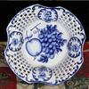 Hollow Fruit Plate Ceramic Plate Tall Feet Fruit Dish Snack Bowl Decorative Tableware Food Tray Fruit Basket Storage Ornaments