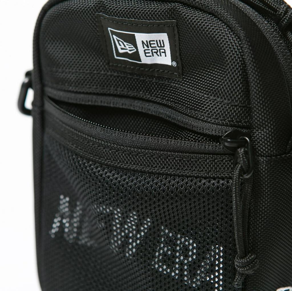 Bag Shoulder Pouch FREE SHOULDER POUCH NE LOGO BLK 251 [New Era] Black/White