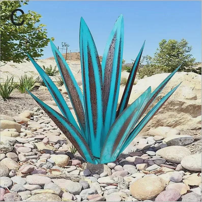 Outdoor Iron Agave Garden Ornament - Creative Handmade Decoration