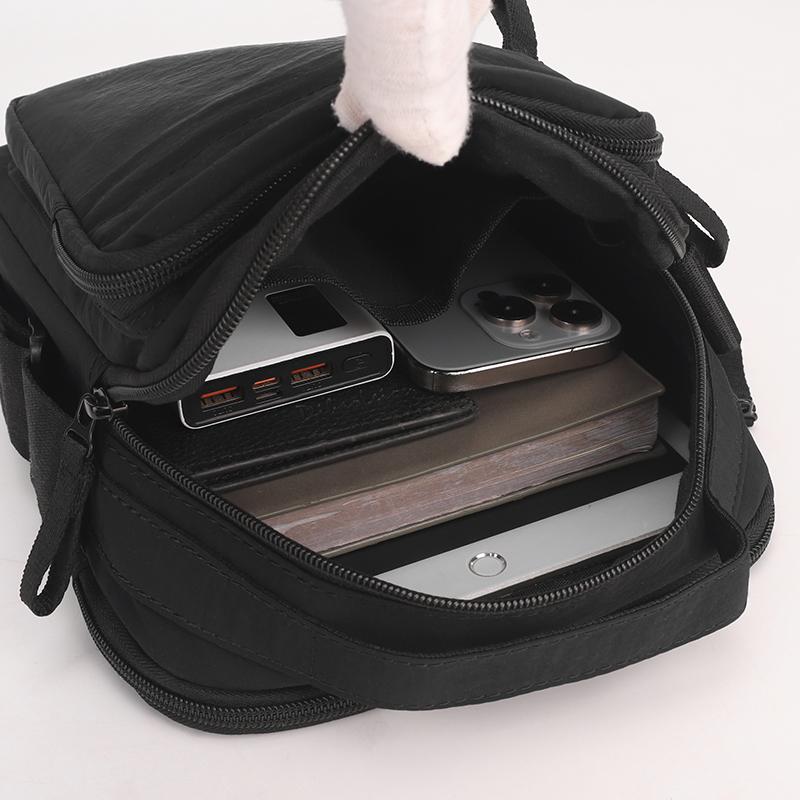 Men's Casual Lightweight Multi-layer Color Simple Outder Bag Women's Versatile Commuting Crossbody Bag