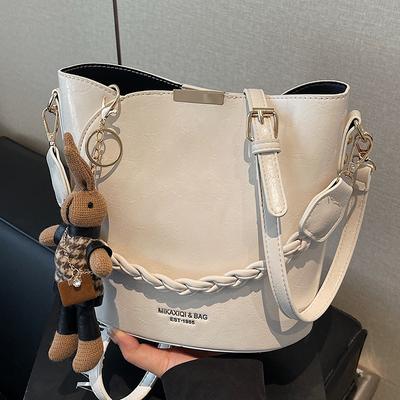 2025 Autumn Fashion Simple Shoulder Bag Texture PU Bucket Bag Women's Bag Casual High Value Messenger Retro Bag Women
