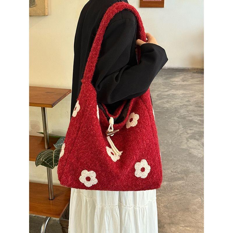 Plush flower embroidery tote bag women's new sweet niche shoulder bag large capacity plush bag