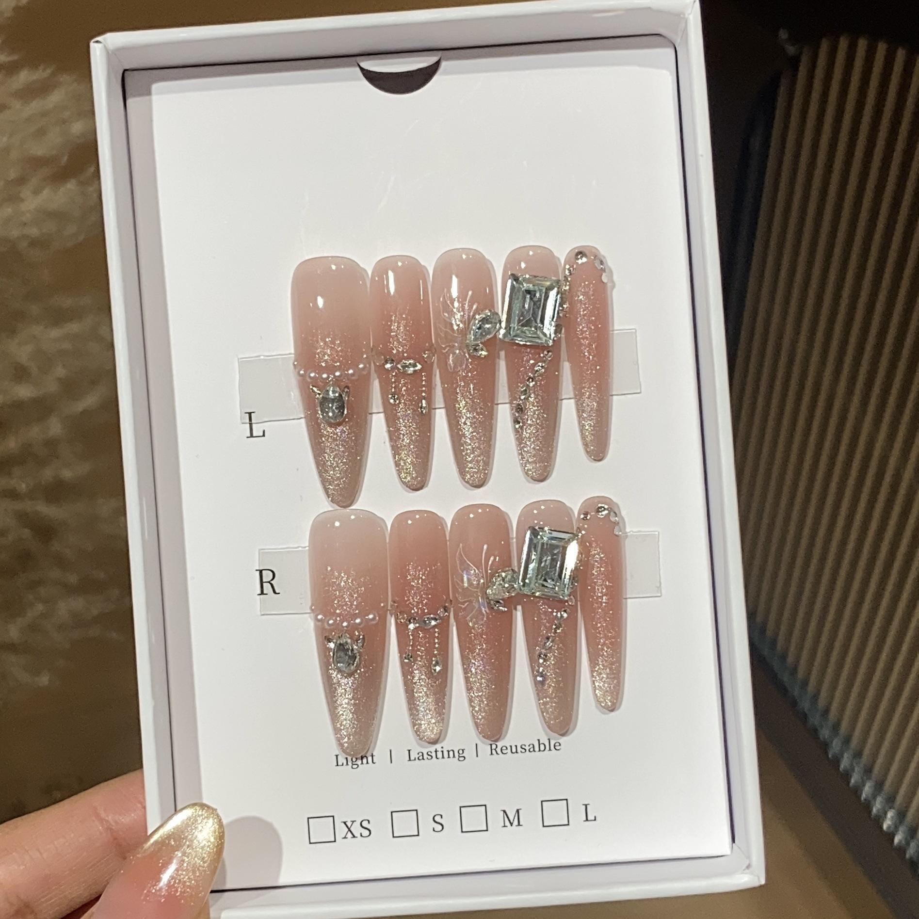 

Прозрачный как лед мелкий блеск градиент французский жемчуг ворс алмазный сплав цепочка сломанный бриллиант сердцебиение эстетическая заплатка L