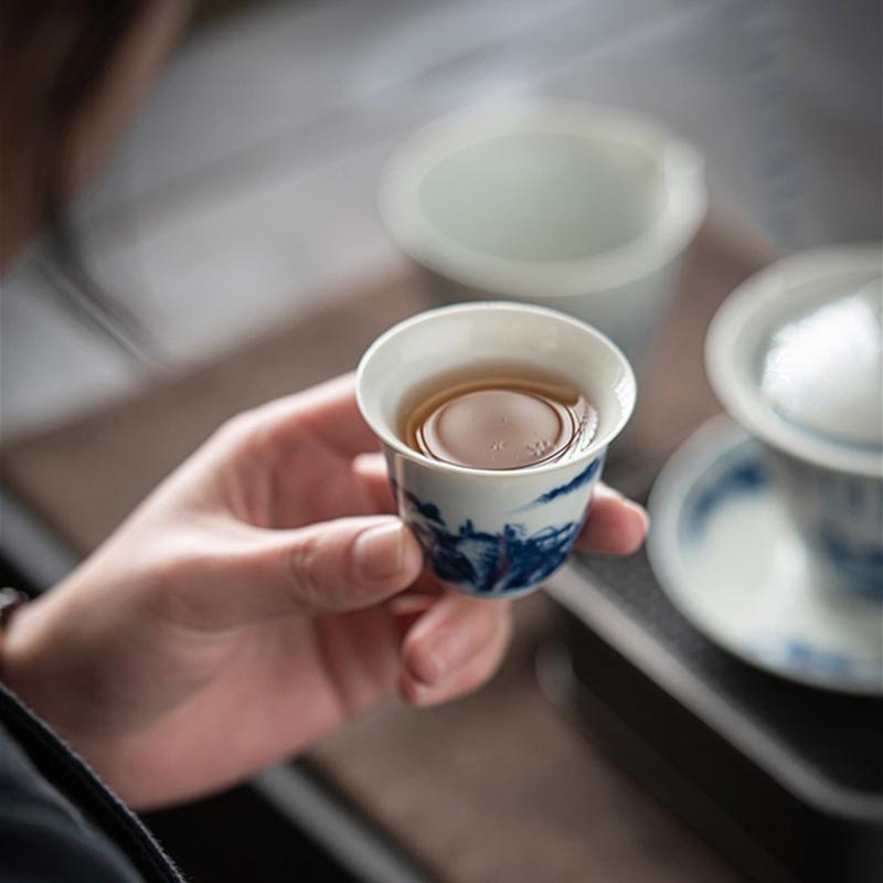 1 Stück Jingdezhen Keramik Teetasse Chinesische Handgefertigte Blau-Weiß Porzellan Teeschale Meistertasse Meditationsbecher Haushalts-Teegeschirr