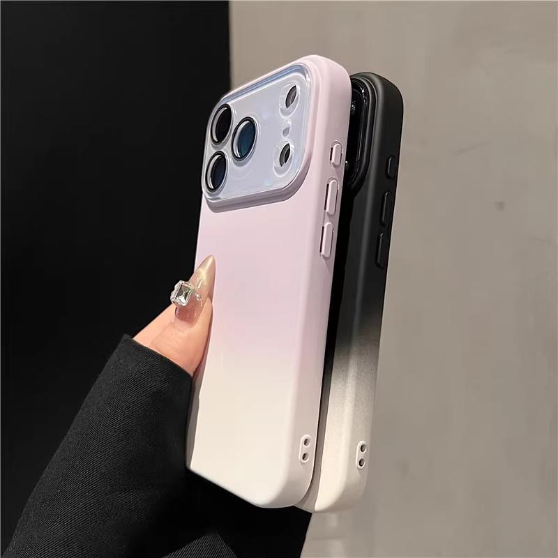 iPhone 17 Pro Max Liquid Silicone Gradient Case with 16-Lens Film Cover