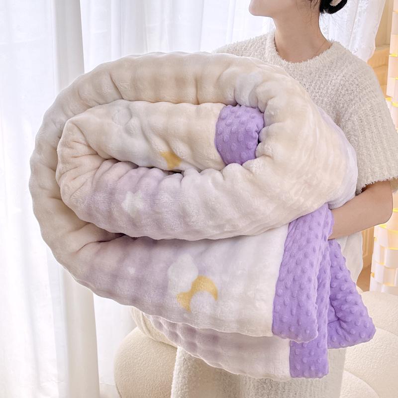 Double-Sided Winter Quilt: Rabbit Fur, Bean Velvet, Milk Velvet & Flannel 100x150cm 2.2 lbs (Random Pattern)