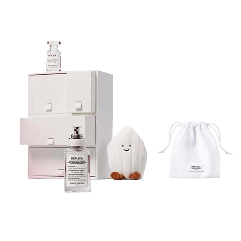 

Maison Margiela Lazy Weekend Box Perfume Sets Eau De Toilette Iris Neroli Four Piece Set Four-Piece Set