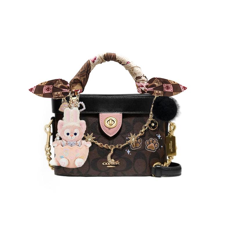 

COACH handbag [Customized bag] Kay 20 classic presbyopia logo logo zipper closure star moon sun chain doll fur ball ribbon Still frame basic model чорний