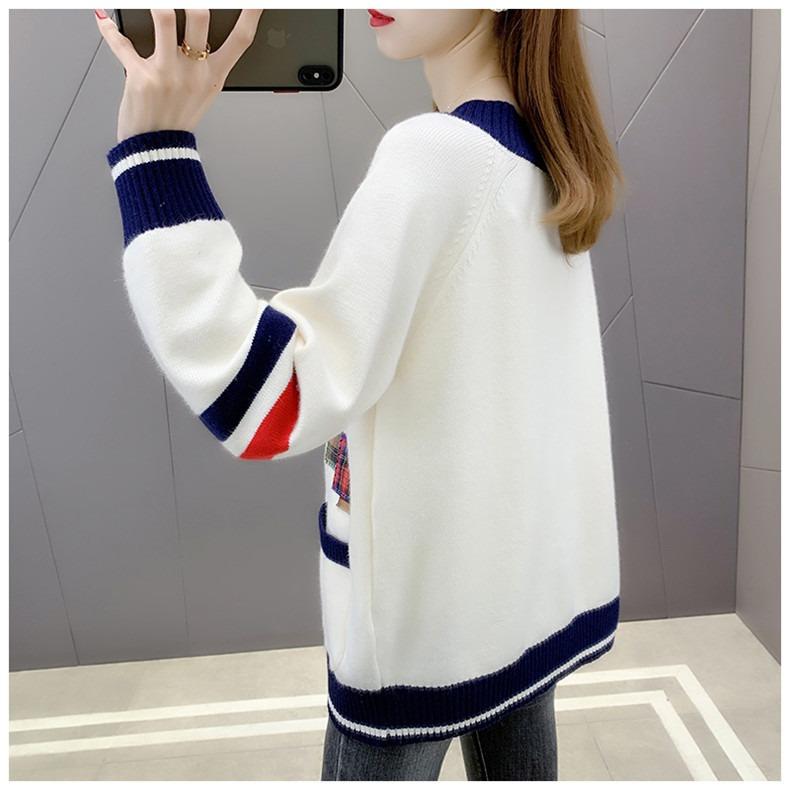 Embroidered Sweater Women's Coat Autumn and Winter Loose Knit Cardigan Long Sleeved Thick V - Neck Coat