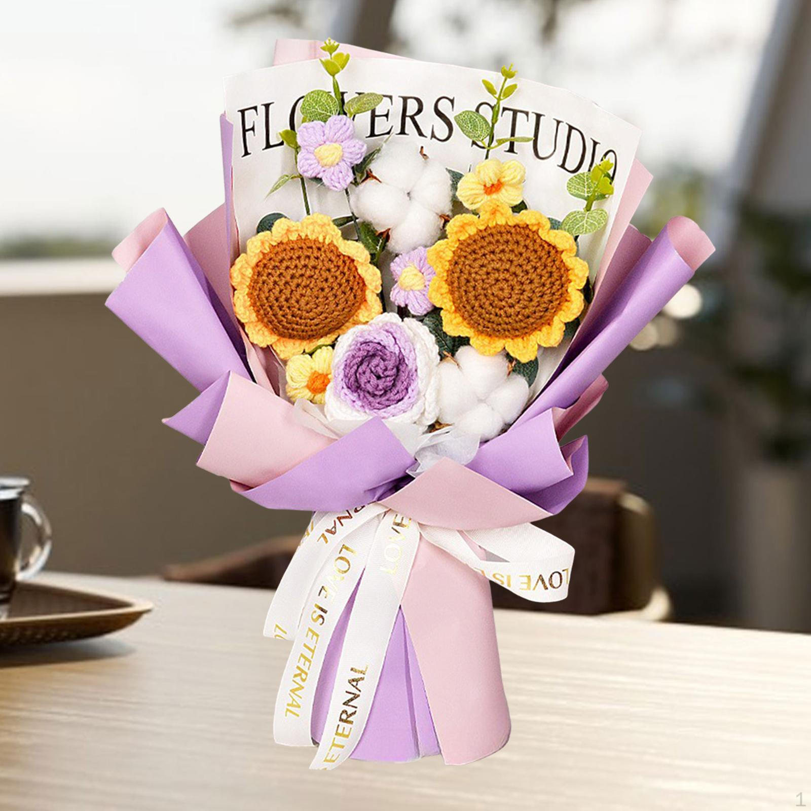 Завершенный букет из искусственных цветов, связанных крючком, для домашнего декора на вечеринку фиолетовый