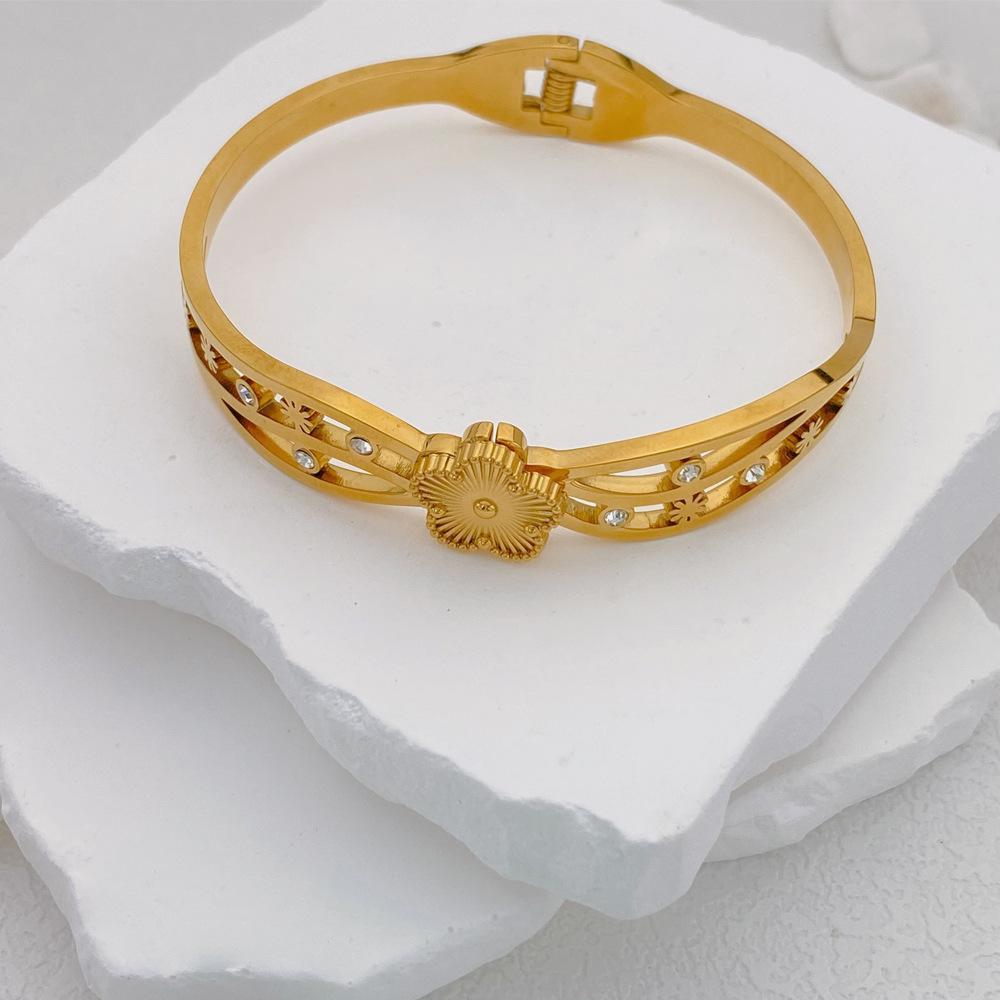 Women's Trendy Titanium Steel Woven Bangle – Versatile, Niche Design Bracelet