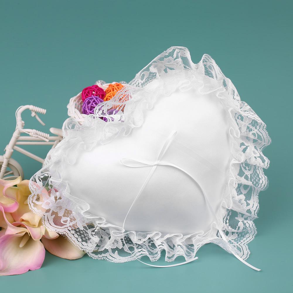 7 * 7 Inches White Lace Satin Heart Wedding Ring Bearer Pillow Wedding Ceremony Decoration Supplies