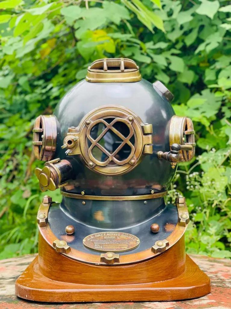 Black Antique Diving Helmet: US Navy Marine Style, 18 Inch