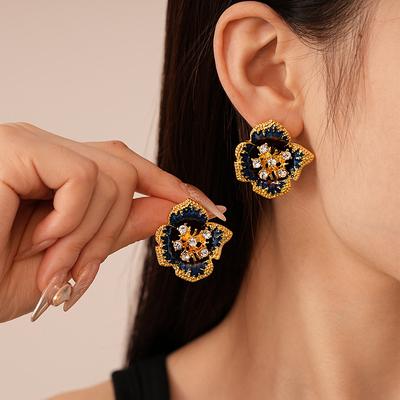 French Court Style Oil Drip Diamond Flower Silver Needle Earrings Retro Simple Earrings