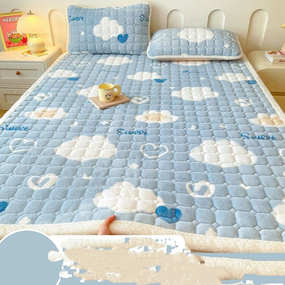 Milk Velvet Quilted Mattress Flannel Thickened Solid Color Tatami Mat Mattress Protective Mat