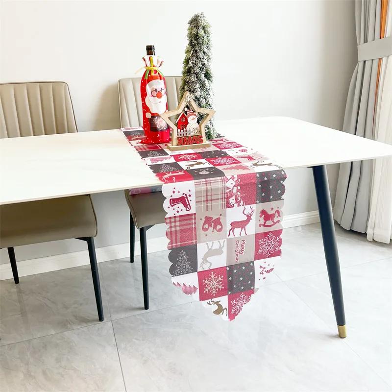Christmas Table Runner Christmas Polyester Printed Tablecloth Decorative Table Napkin