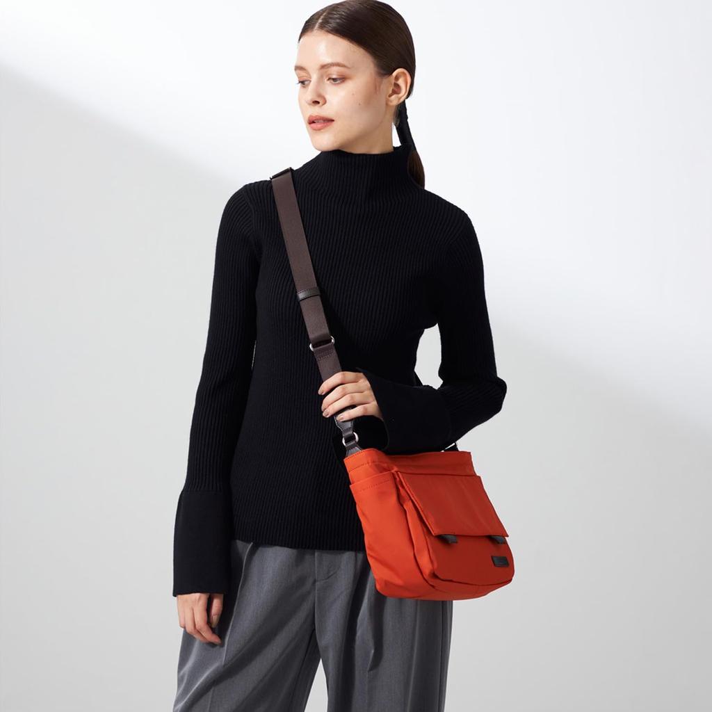 Umhängetasche Doppelklappe Reise-Umhängetasche für Damen 2004102 Hellgrau [Isaac] (12)