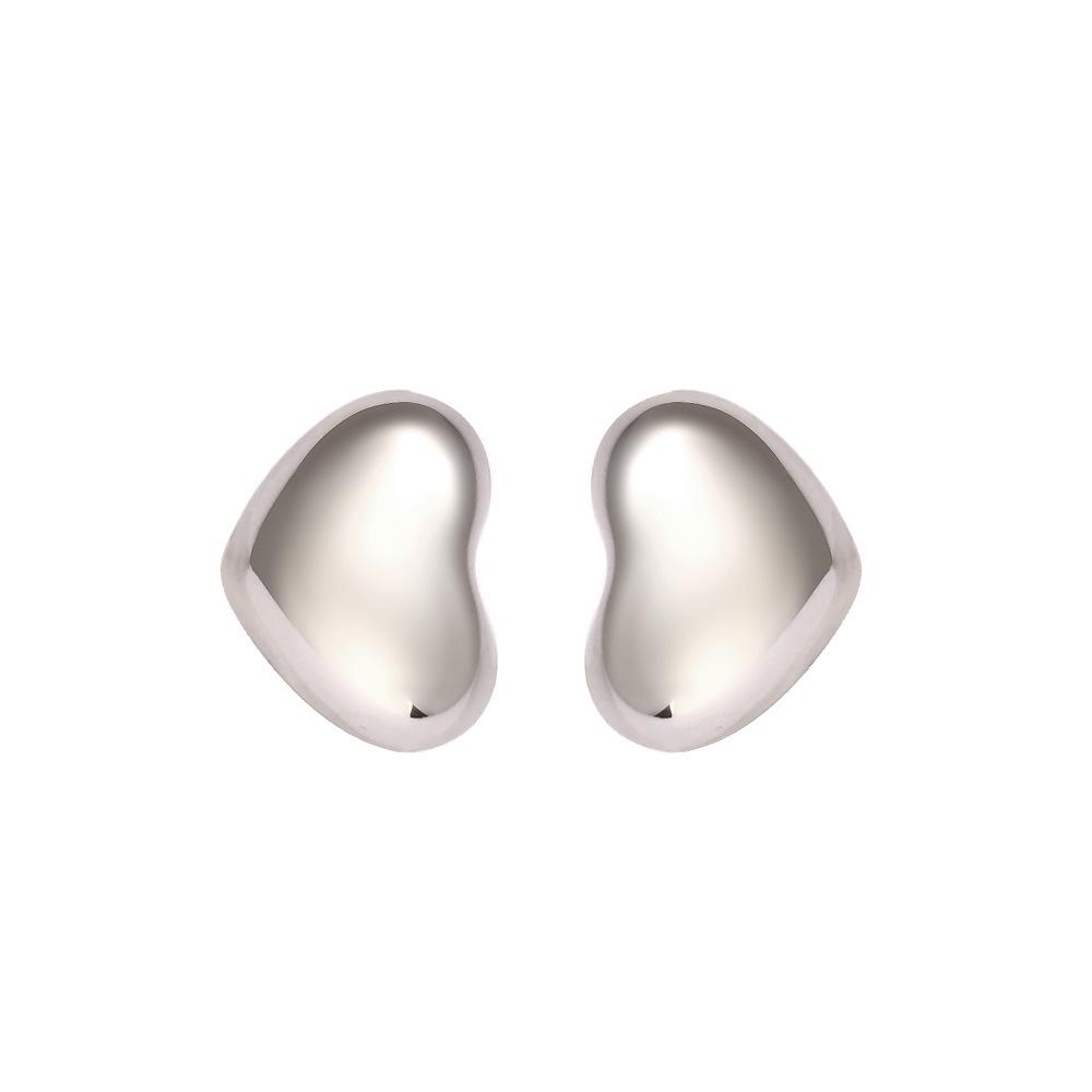 Heart-Shaped French Stud Earrings: Chic, Glossy, Unique Design