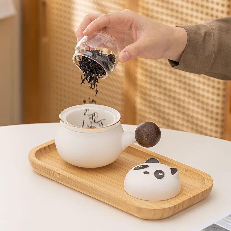 Chubby Panda Tea Infuser Mug Gift Set
