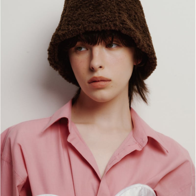 poesiedame [Life PORTRAIT] Shearling reversible bucket hat in Dark brown