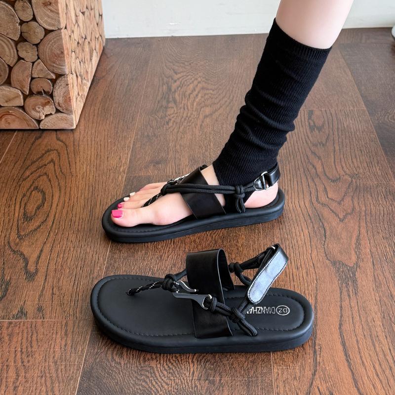 Flat toe sandals women's summer new versatile outer wear lazy commuting shoes temperament beach shoes
