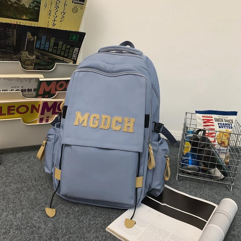 Rucsac cu scrisori pentru femeie