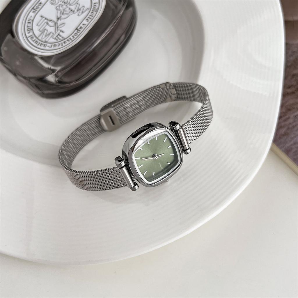 Purple Small Dial Watch Female Niche Design Simple Exquisite Small Light Luxury Workplace Watch