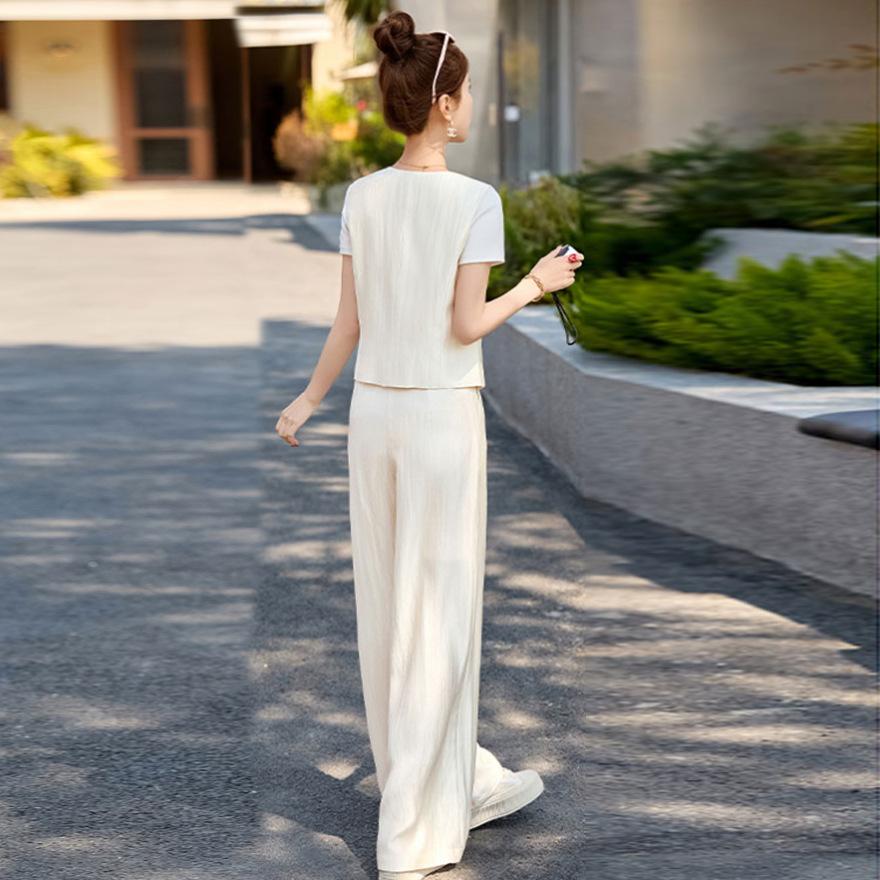 Sleeveless vest wide-leg pants two-piece set women's summer new fashion casual temperament age-reducing wear suit
