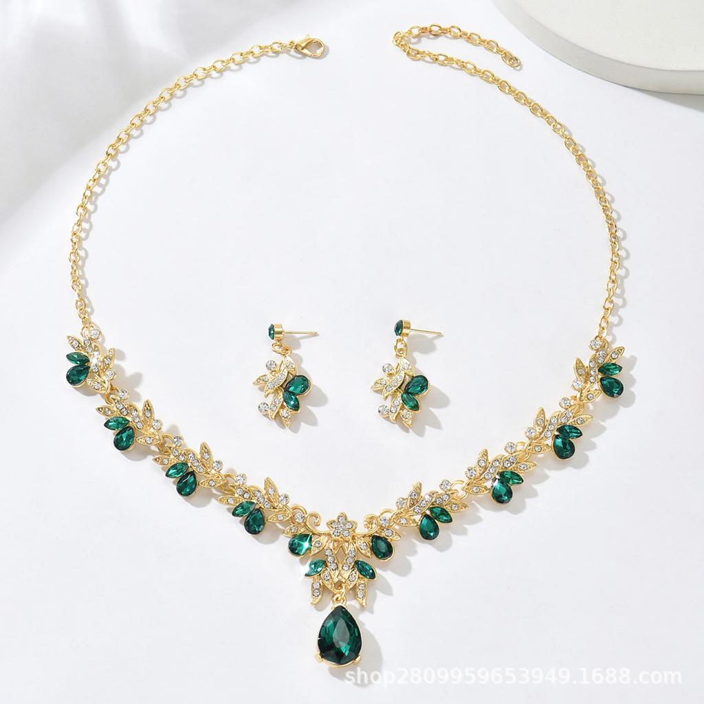 Dress Jewelry Direct Sales Necklace Earrings Two-piece Set Flower Bride Retro High-end Design Set