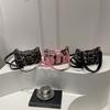 LKW-Tasche mit Vintage-Textur, Damen-Tasche mit Kettenriemen, Sternen in Herzform, Einzelner Schulter-Crossbody-Bag