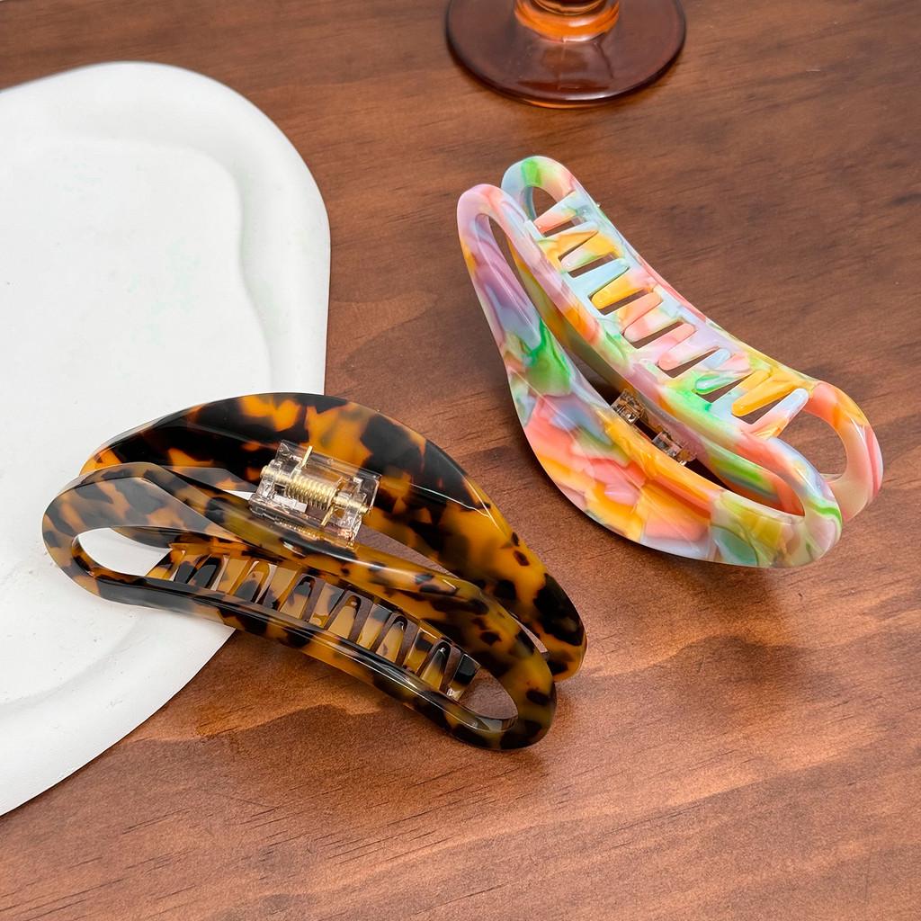 Chic Oversized Hollow Tortoise Hair Clip Classic Retro Style Acetate Claw Clip For Women