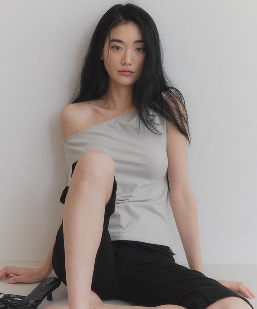 Seuteulaipeumagalin Drape Shirring One-Shoulder Slim Short Sleeve Light Gray