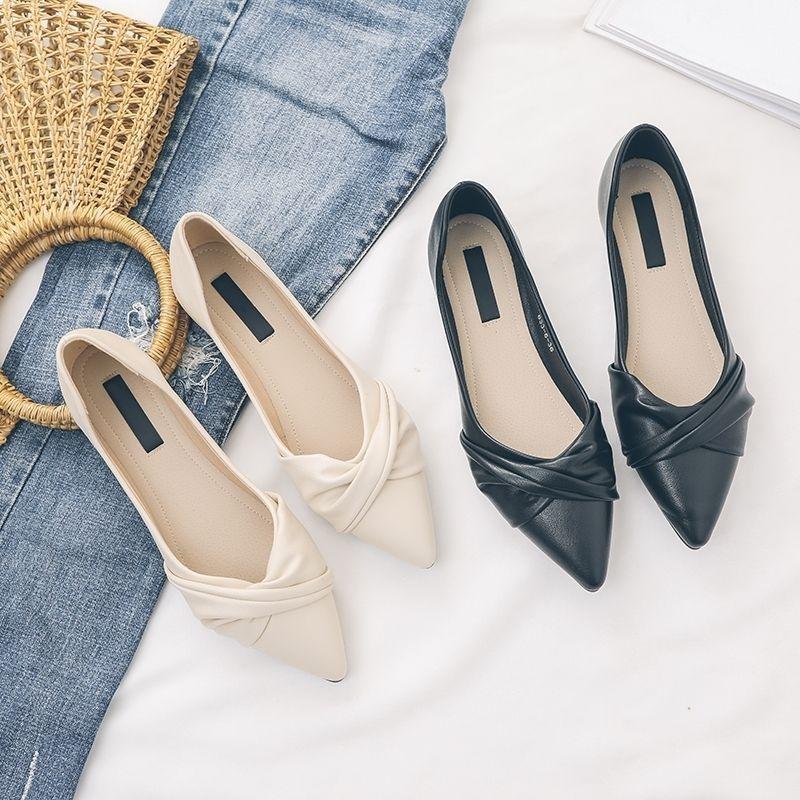 Women's Pointed Toe Flats with Ruched Decor Soft Leather Slip-on Casual Shoes