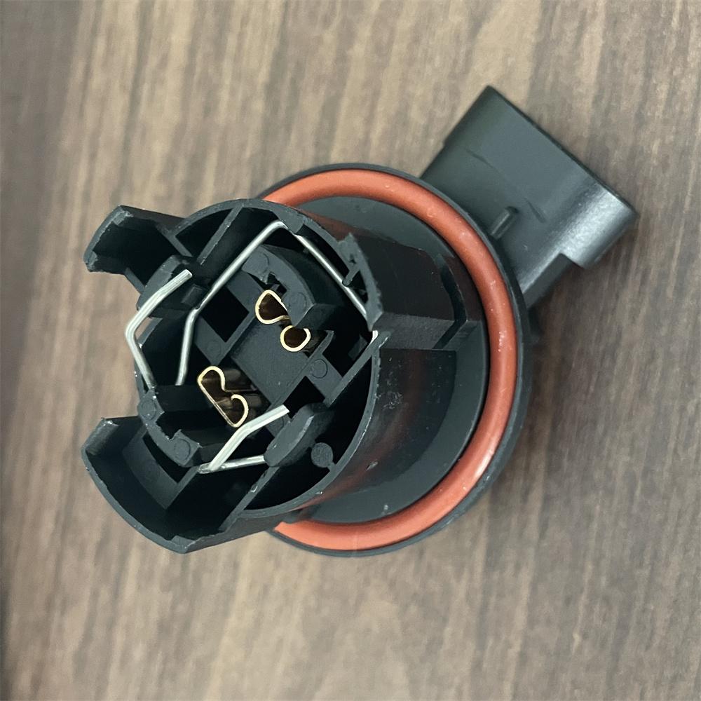 Car Headlights Lamp Holder H7 Bulb Socket For Ford F-MAX