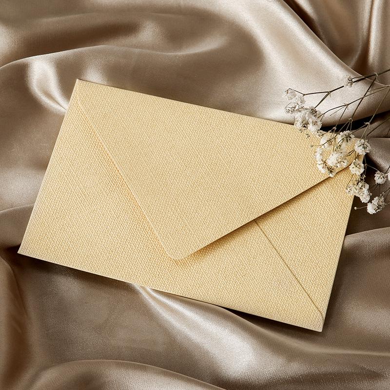 Sada listov s konopnou textúrou: Pečatidlo s voskom a pozvánky v retro štýle