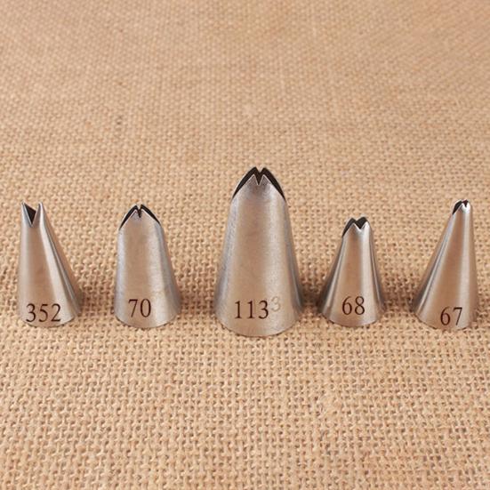 5ks Listové trysky Tvar krému Poleva Trubka Domácí dort DIY pečení Zdobení