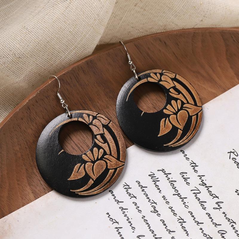Retro style wood carved earrings niche design round earrings femininity literary earrings